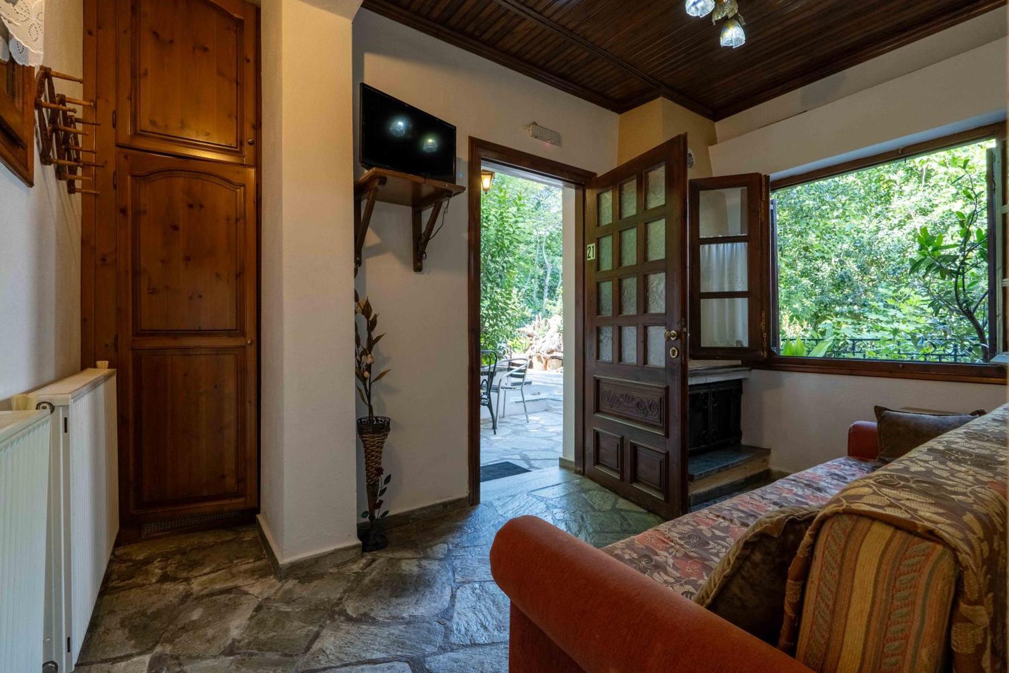 Guesthouse Papachristou Tsagaráda Eksteriør bilde